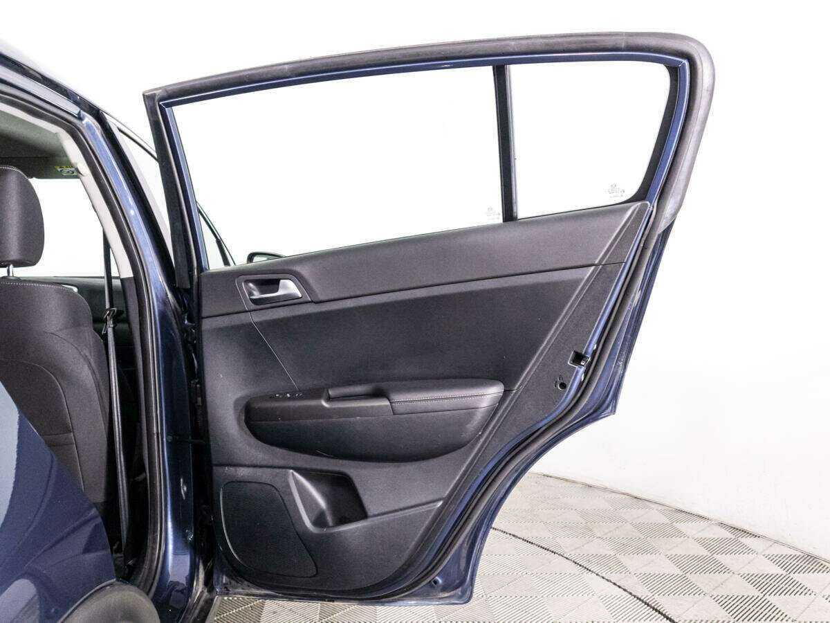 Купить Kia Sportage с пробегом. Фото: #24