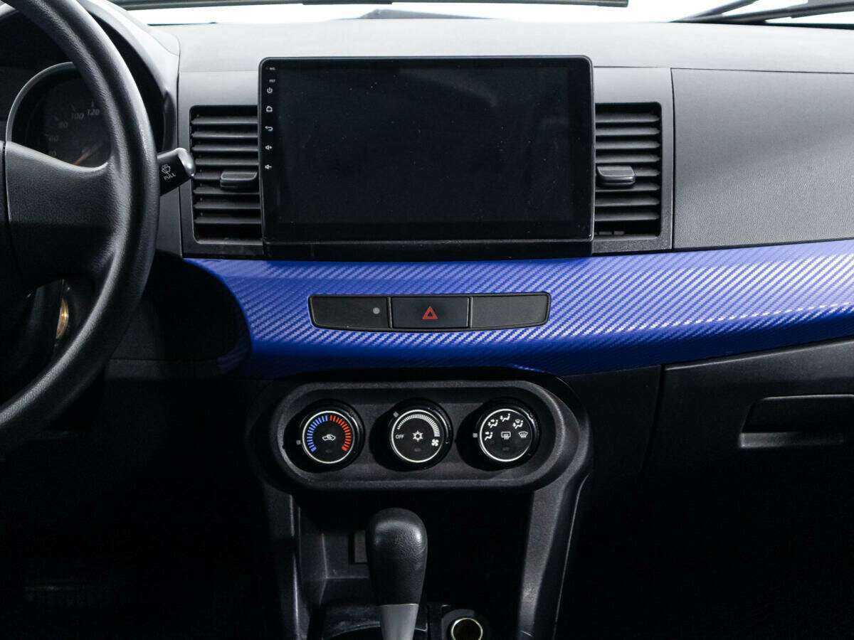 Купить Mitsubishi Lancer с пробегом. Фото: #13