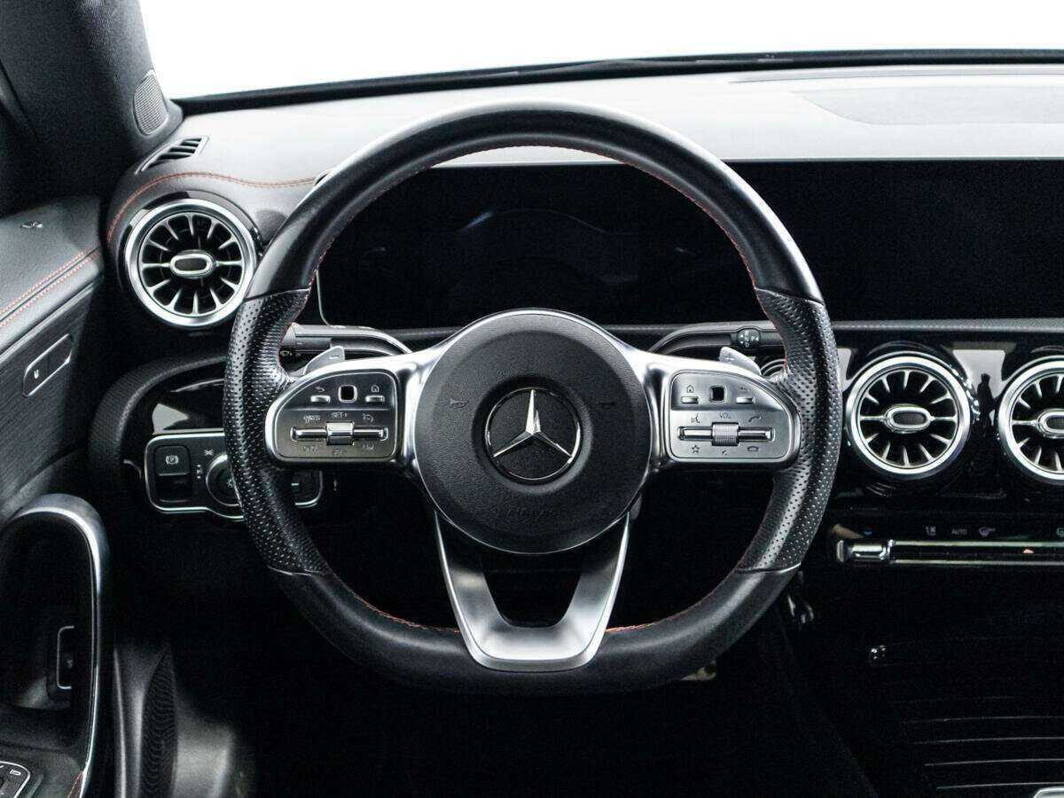 Купить Mercedes-Benz CLA с пробегом. Фото: #17