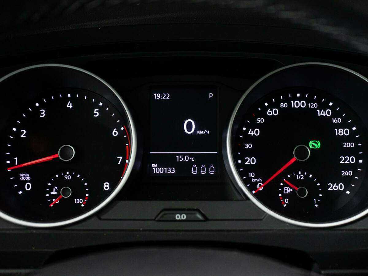 Купить Volkswagen Tiguan с пробегом. Фото: #11