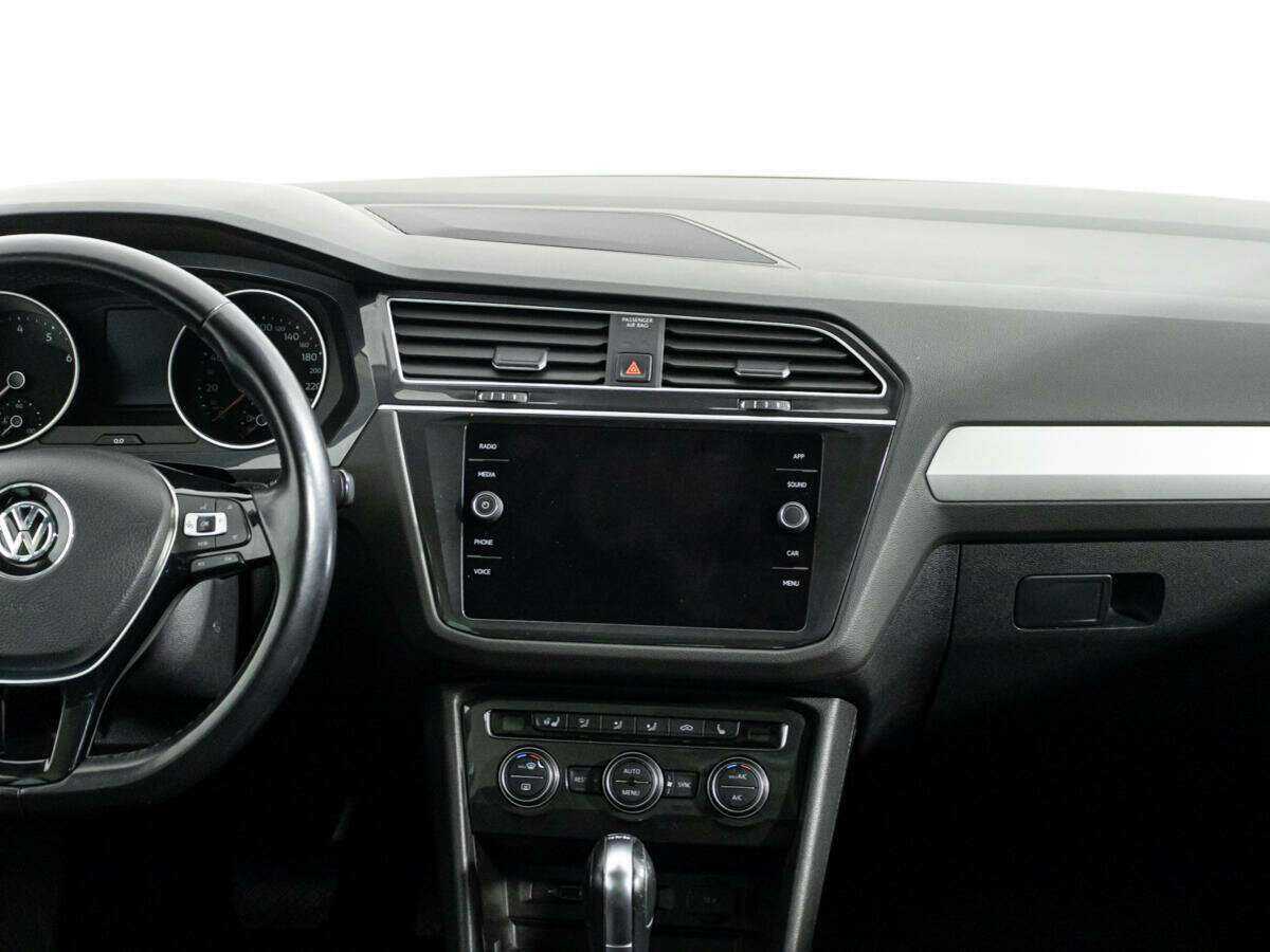 Купить Volkswagen Tiguan с пробегом. Фото: #13