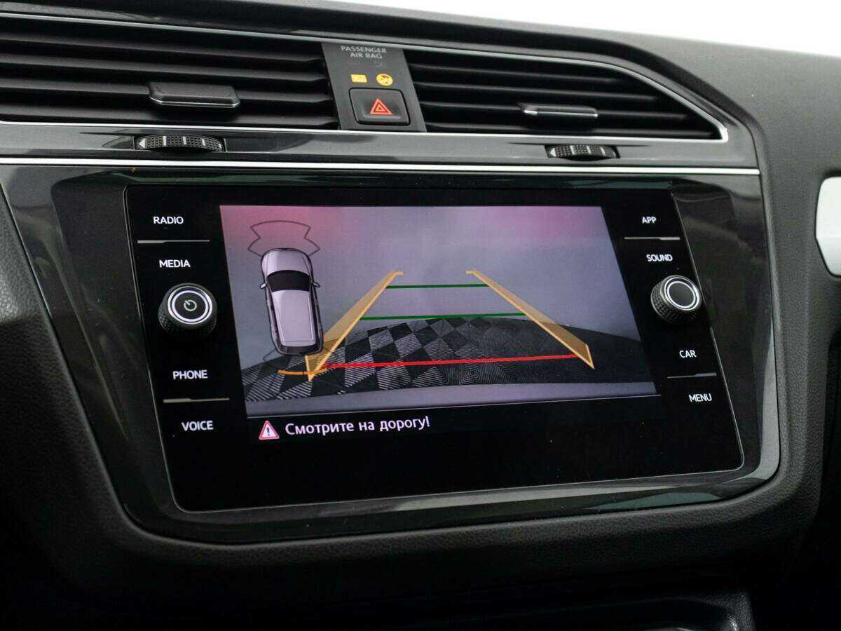 Купить Volkswagen Tiguan с пробегом. Фото: #15