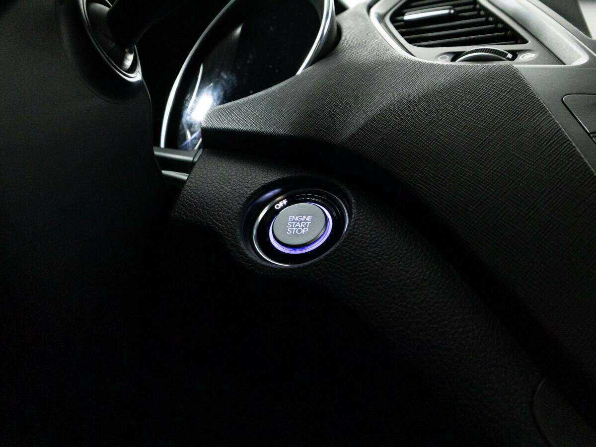 Купить Hyundai Santa Fe с пробегом. Фото: #17