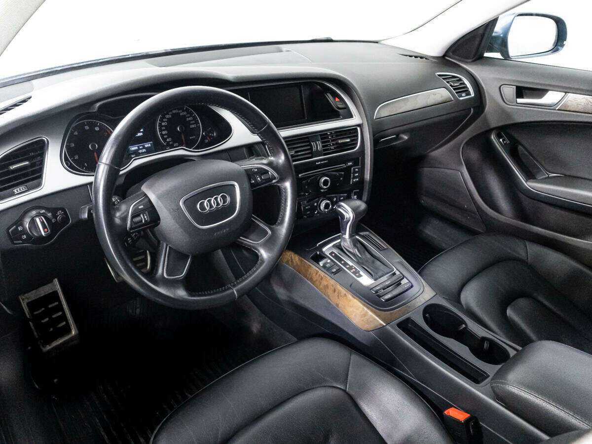 Купить Audi A4 с пробегом. Фото: #10