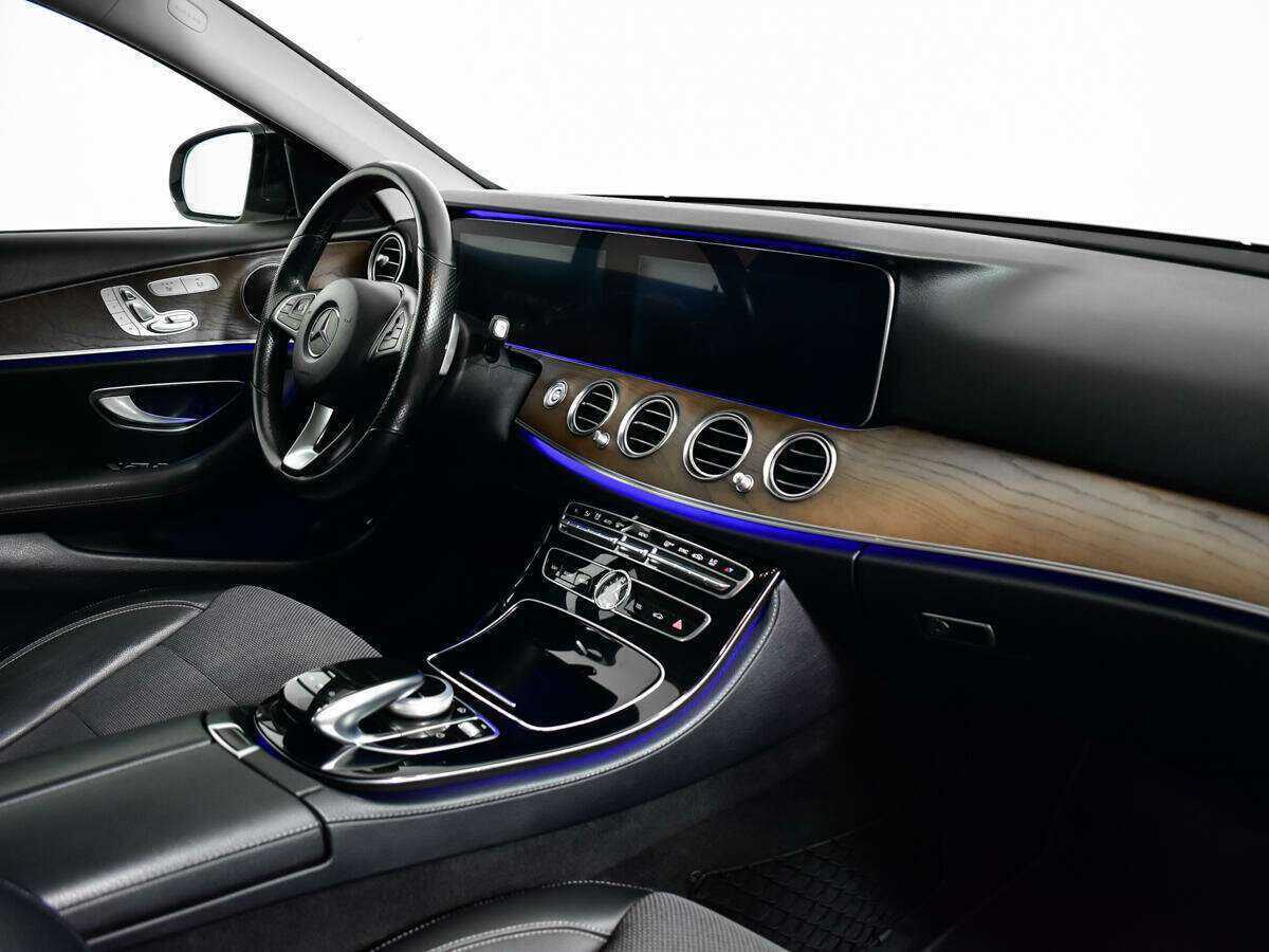 Купить Mercedes-Benz E-Класс с пробегом. Фото: #6