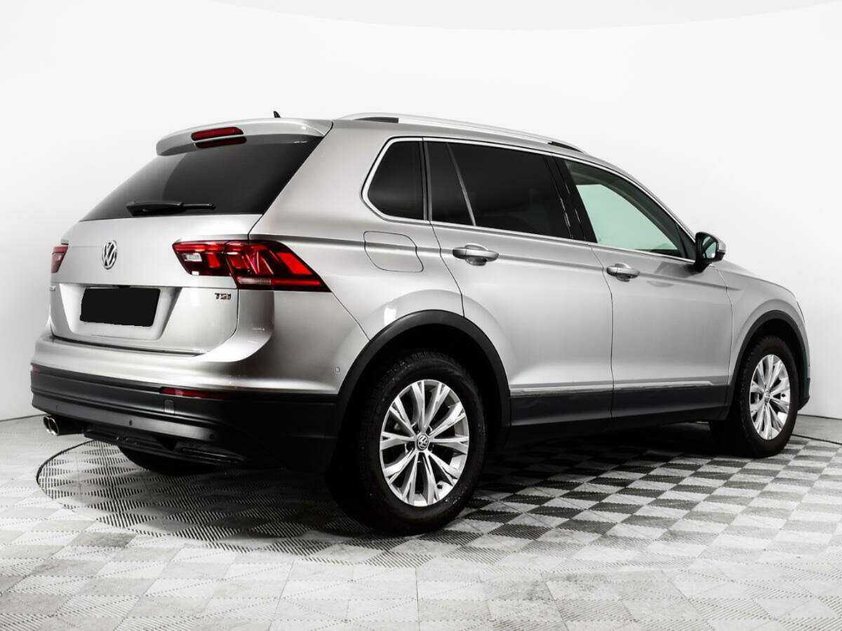 Купить Volkswagen Tiguan с пробегом. Фото: #4