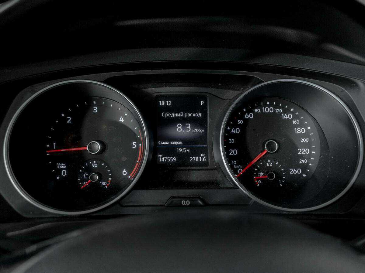 Купить Volkswagen Tiguan с пробегом. Фото: #11