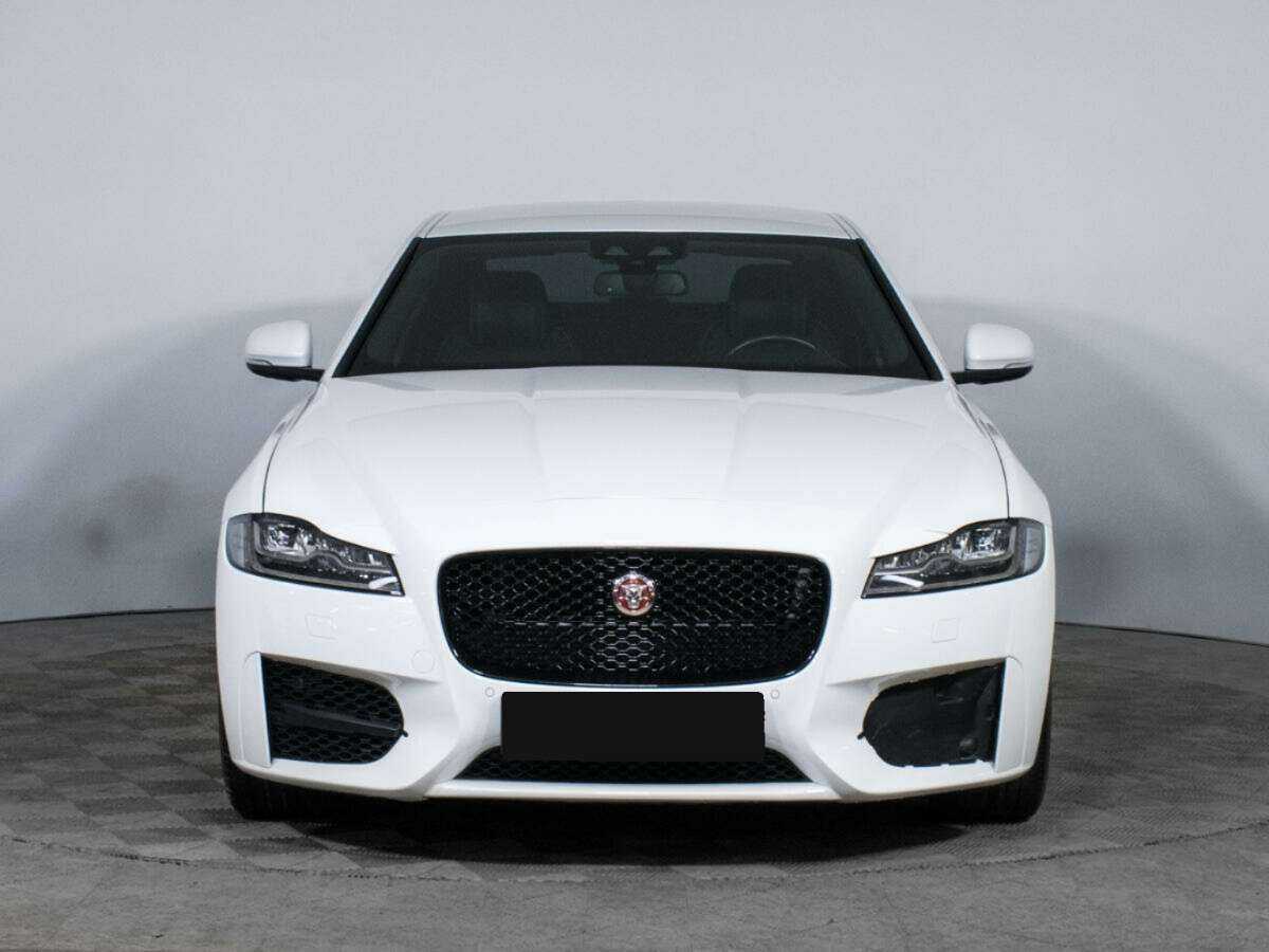 Купить Jaguar XF с пробегом. Фото: #1