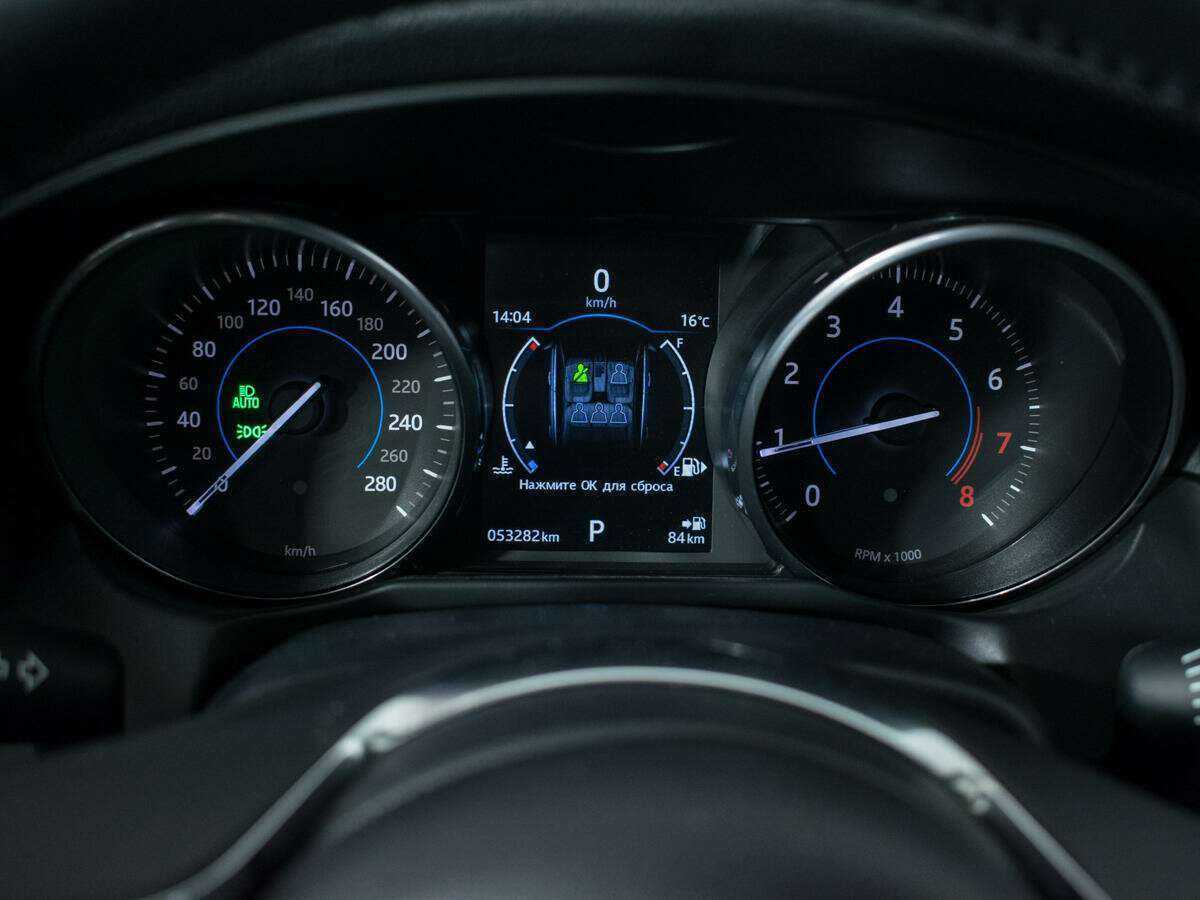 Купить Jaguar XF с пробегом. Фото: #10