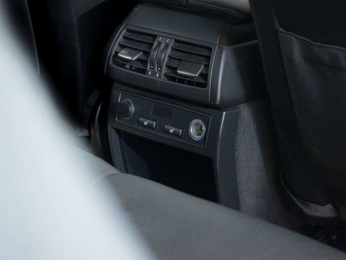 Купить BMW X5 с пробегом. Фото: #16