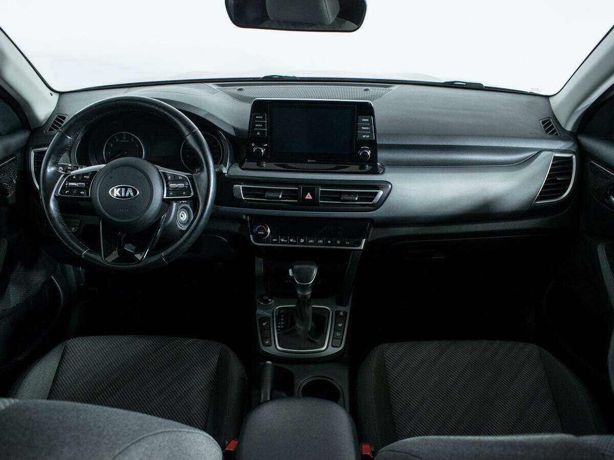 Купить Kia Seltos с пробегом. Фото: #11