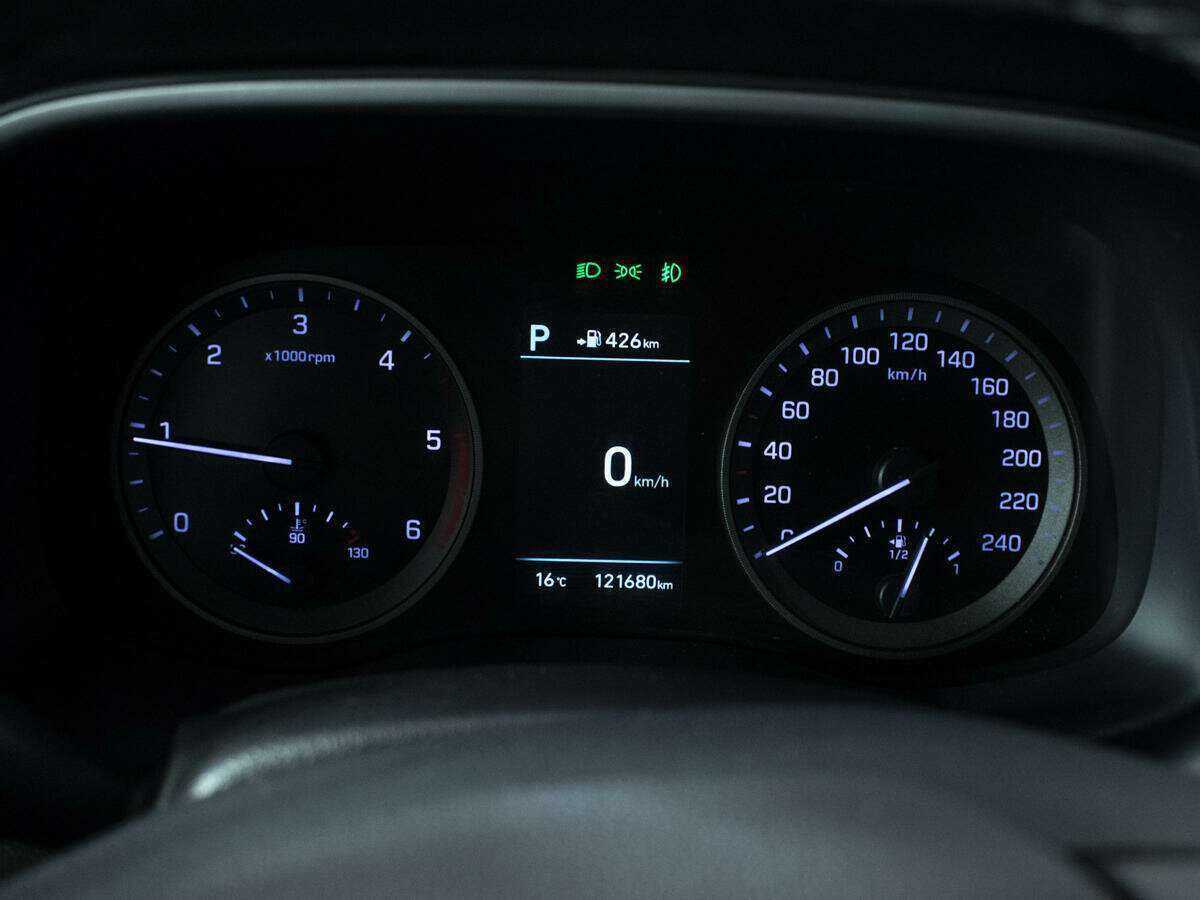 Купить Hyundai Tucson с пробегом. Фото: #10