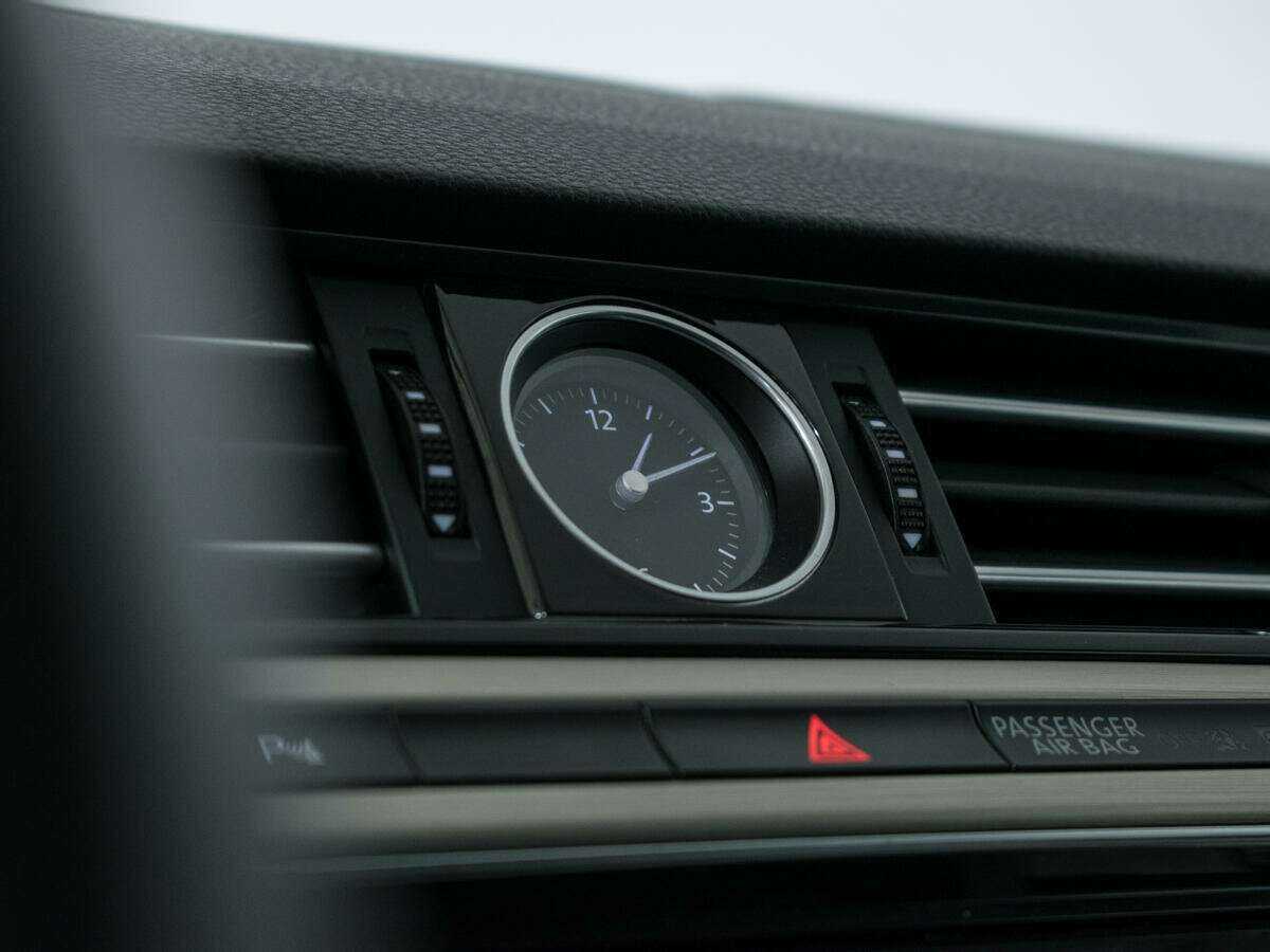 Купить Volkswagen Passat с пробегом. Фото: #14