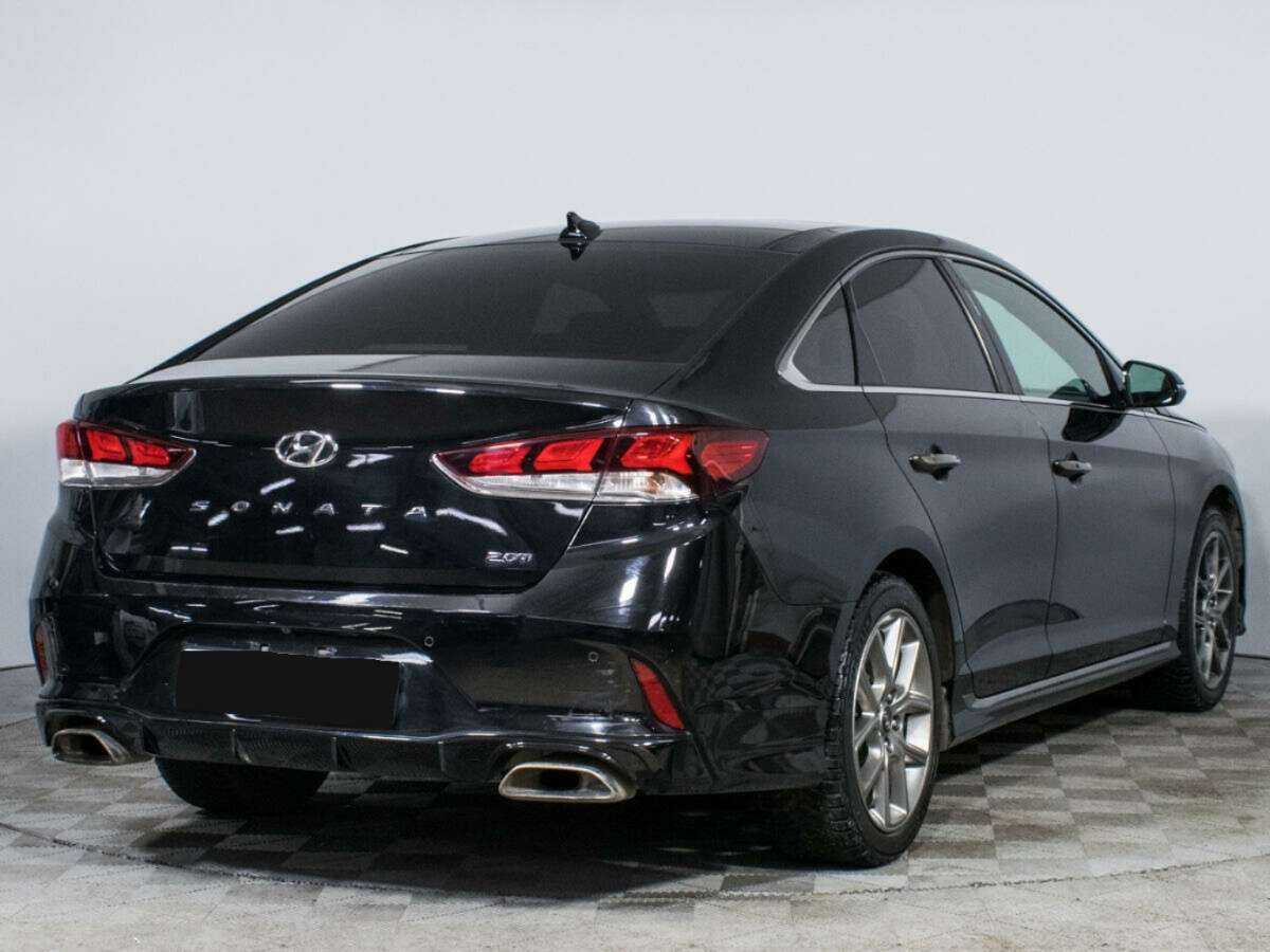 Купить Hyundai Sonata с пробегом. Фото: #4