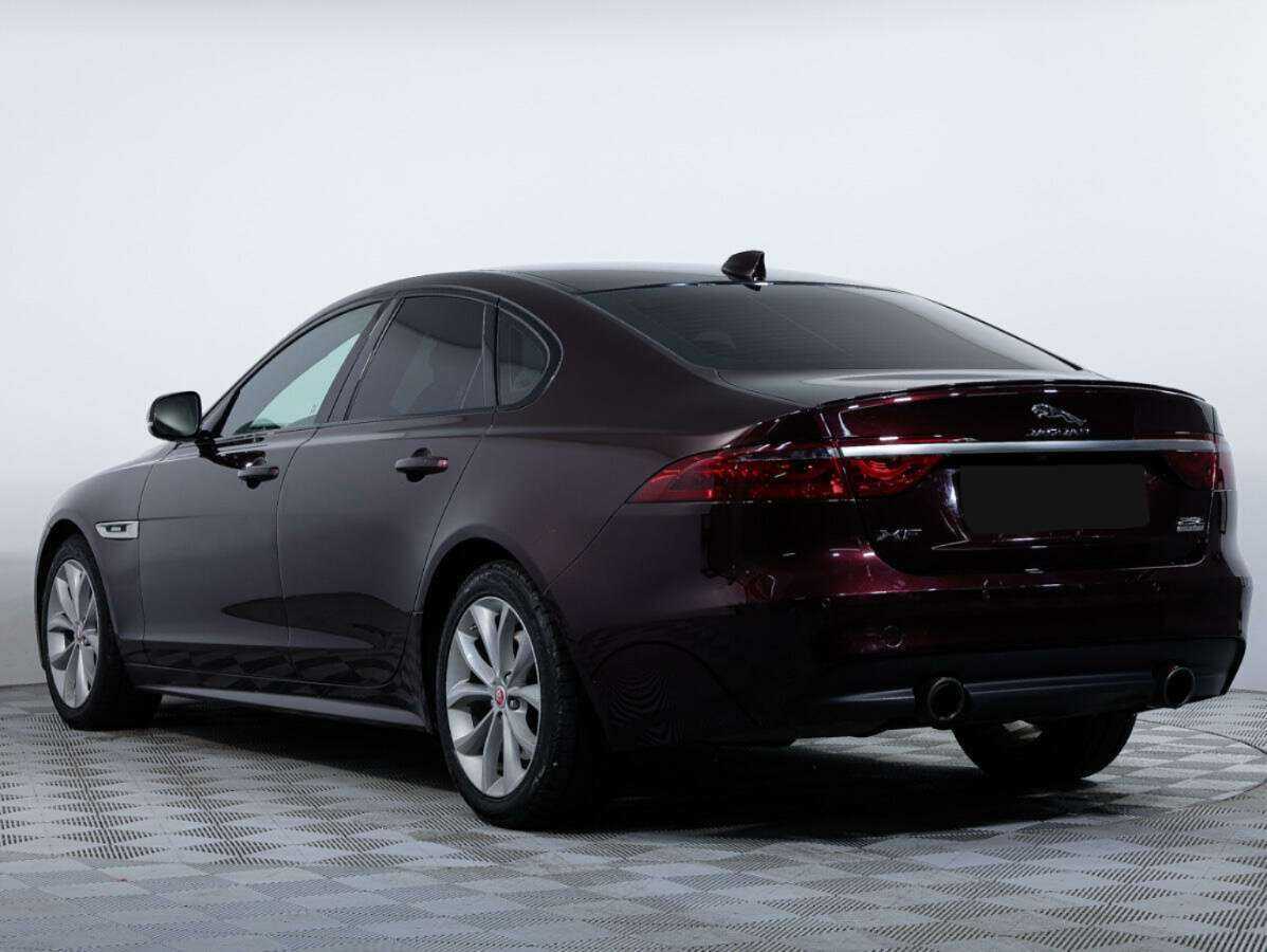 Купить Jaguar XF с пробегом. Фото: #6