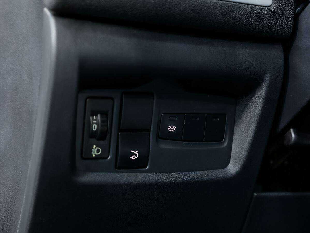 Купить Citroen C4 с пробегом. Фото: #17