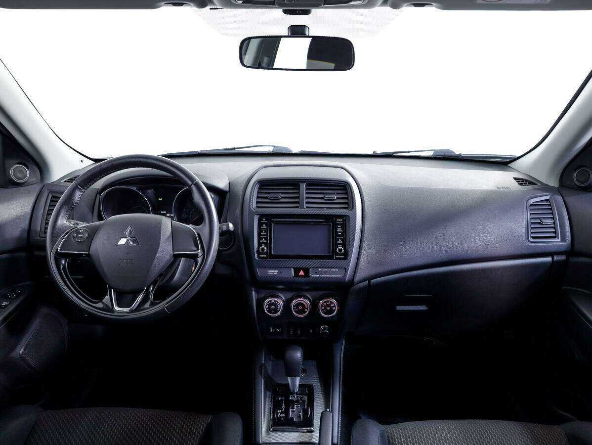 Купить Mitsubishi ASX с пробегом. Фото: #10