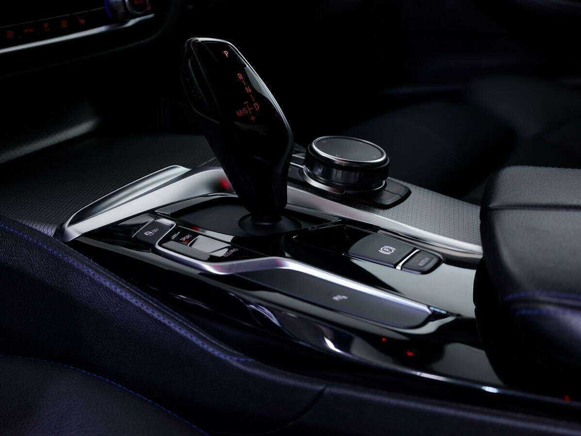 Купить BMW 5 серии с пробегом. Фото: #12