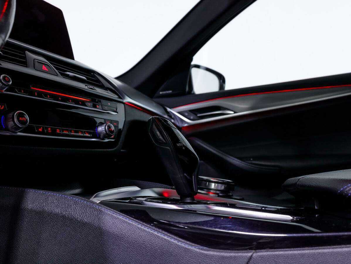 Купить BMW 5 серии с пробегом. Фото: #13