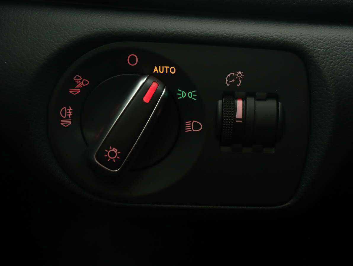 Купить Audi Q3 с пробегом. Фото: #10