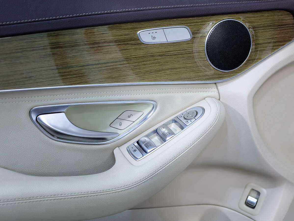 Купить Mercedes-Benz C-Класс с пробегом. Фото: #17