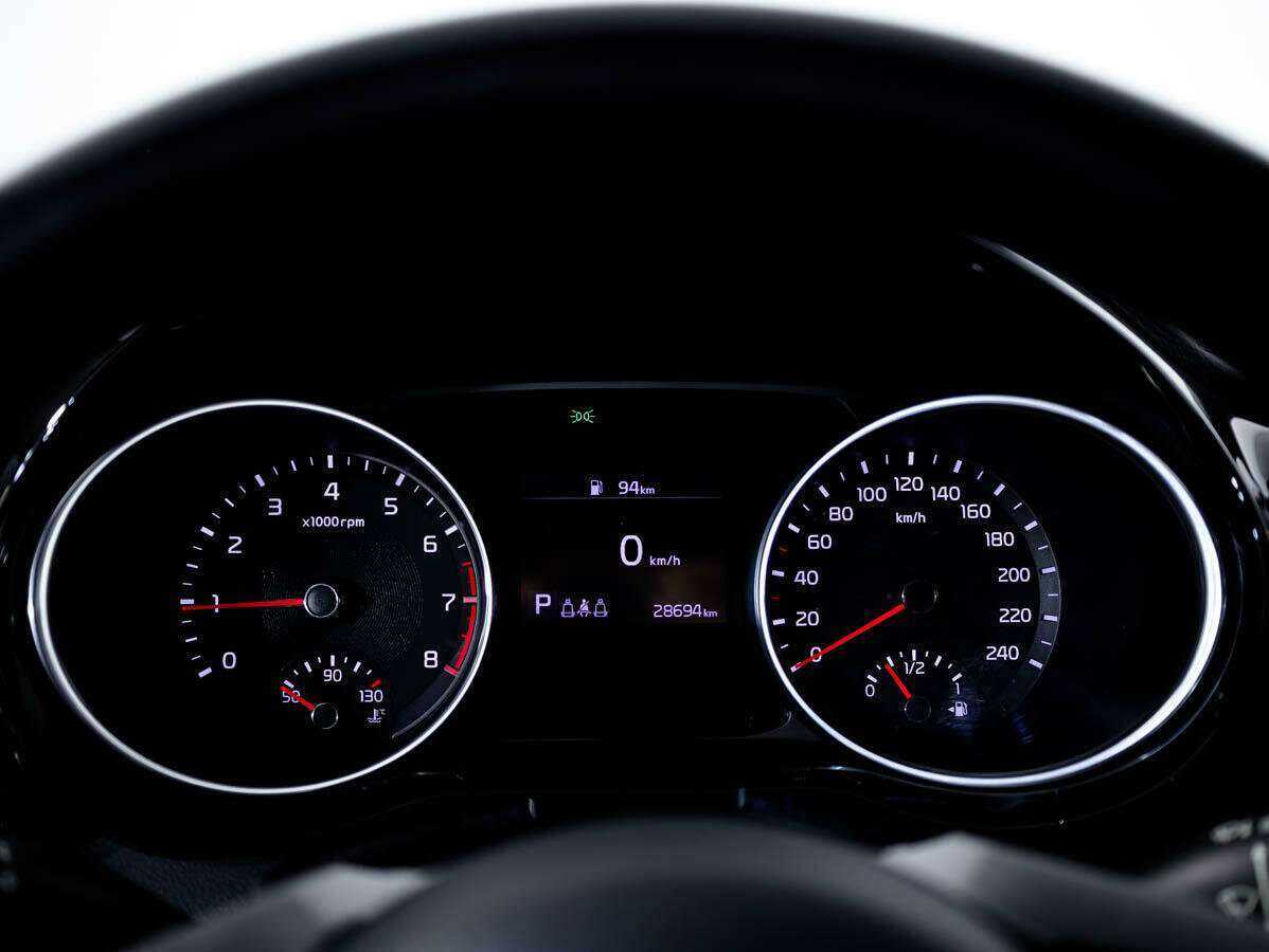 Купить Kia Ceed с пробегом. Фото: #9