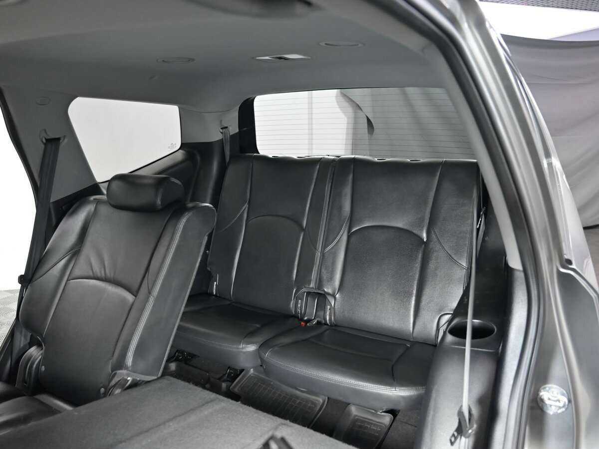 Купить Kia Mohave с пробегом. Фото: #8