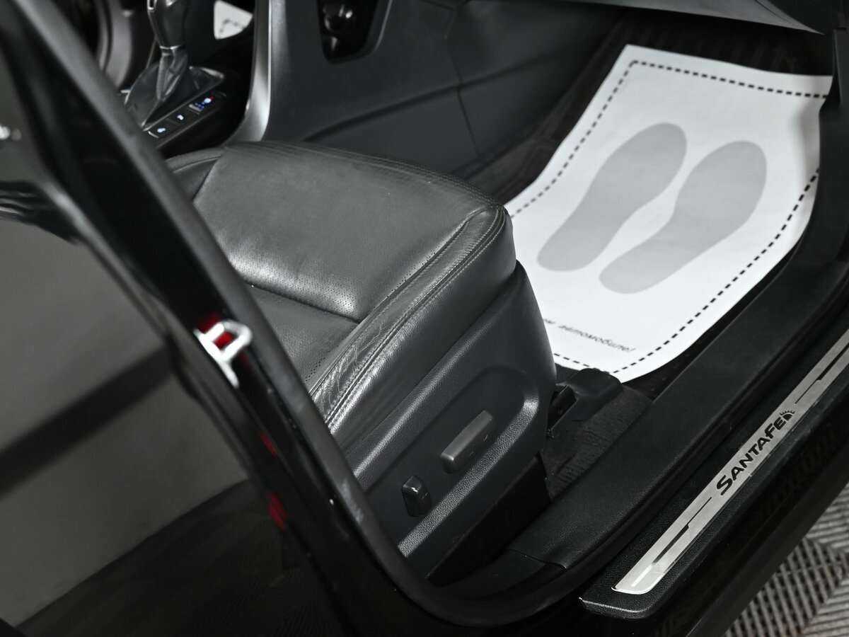 Купить Hyundai Santa Fe с пробегом. Фото: #15