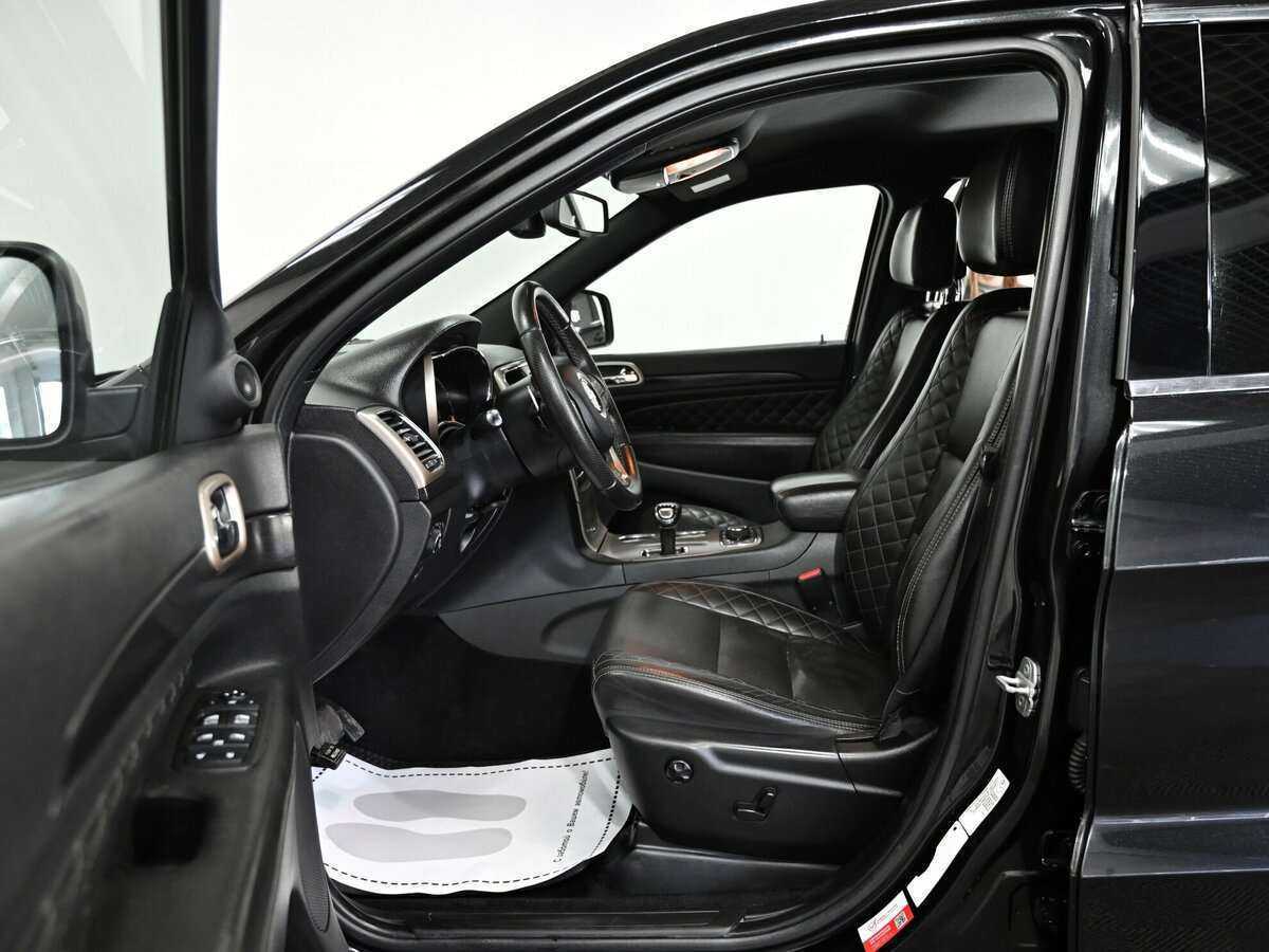 Купить Jeep Grand Cherokee с пробегом. Фото: #6