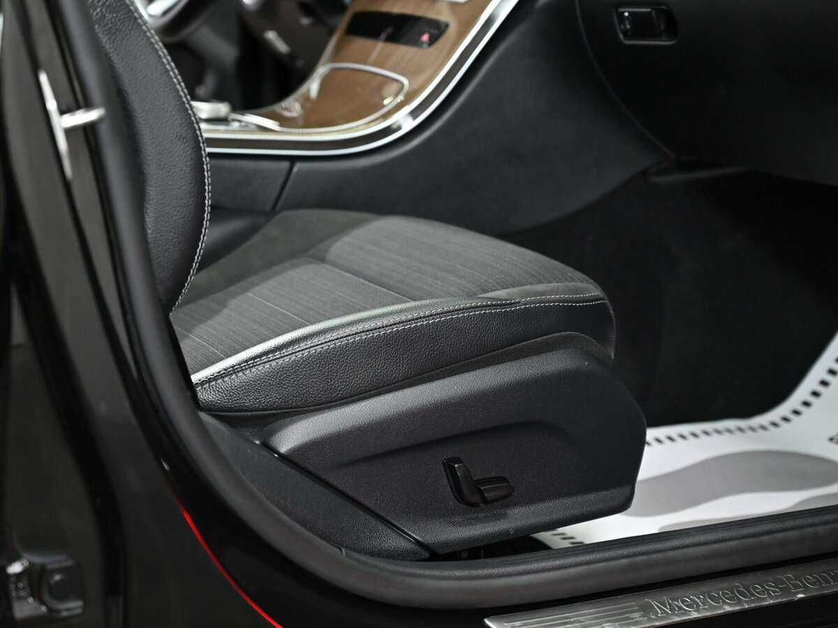 Купить Mercedes-Benz C-Класс с пробегом. Фото: #10