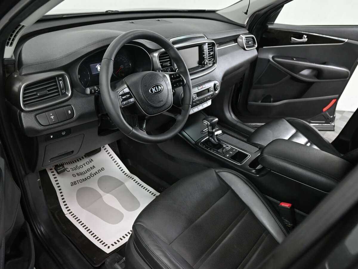 Купить Kia Sorento с пробегом. Фото: #1