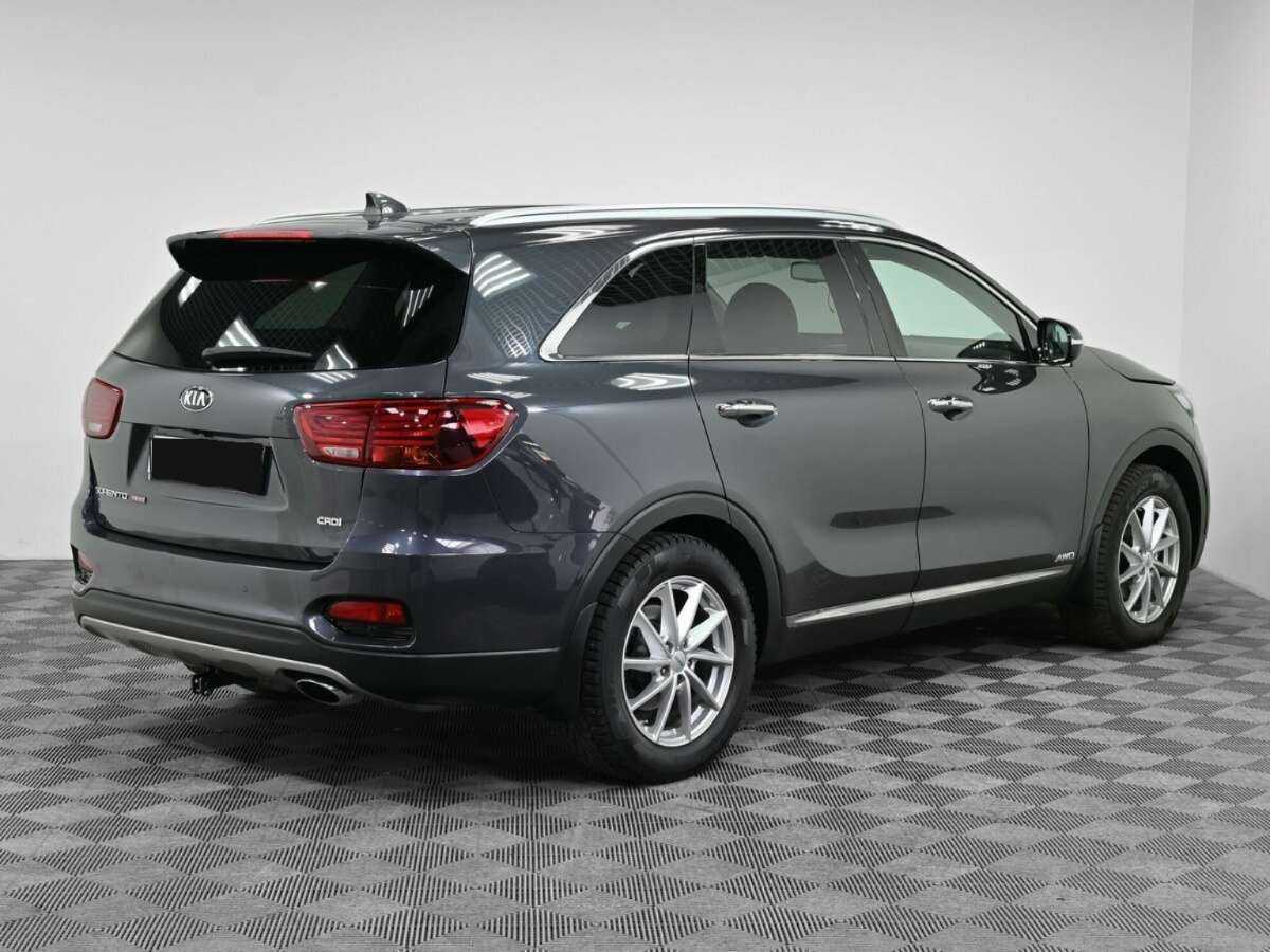 Купить Kia Sorento с пробегом. Фото: #11