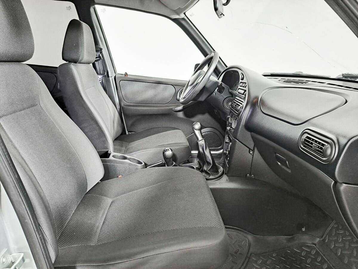 Купить Chevrolet Niva с пробегом. Фото: #8