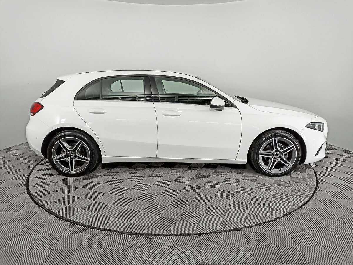 Купить Mercedes-Benz A-Класс с пробегом. Фото: #3