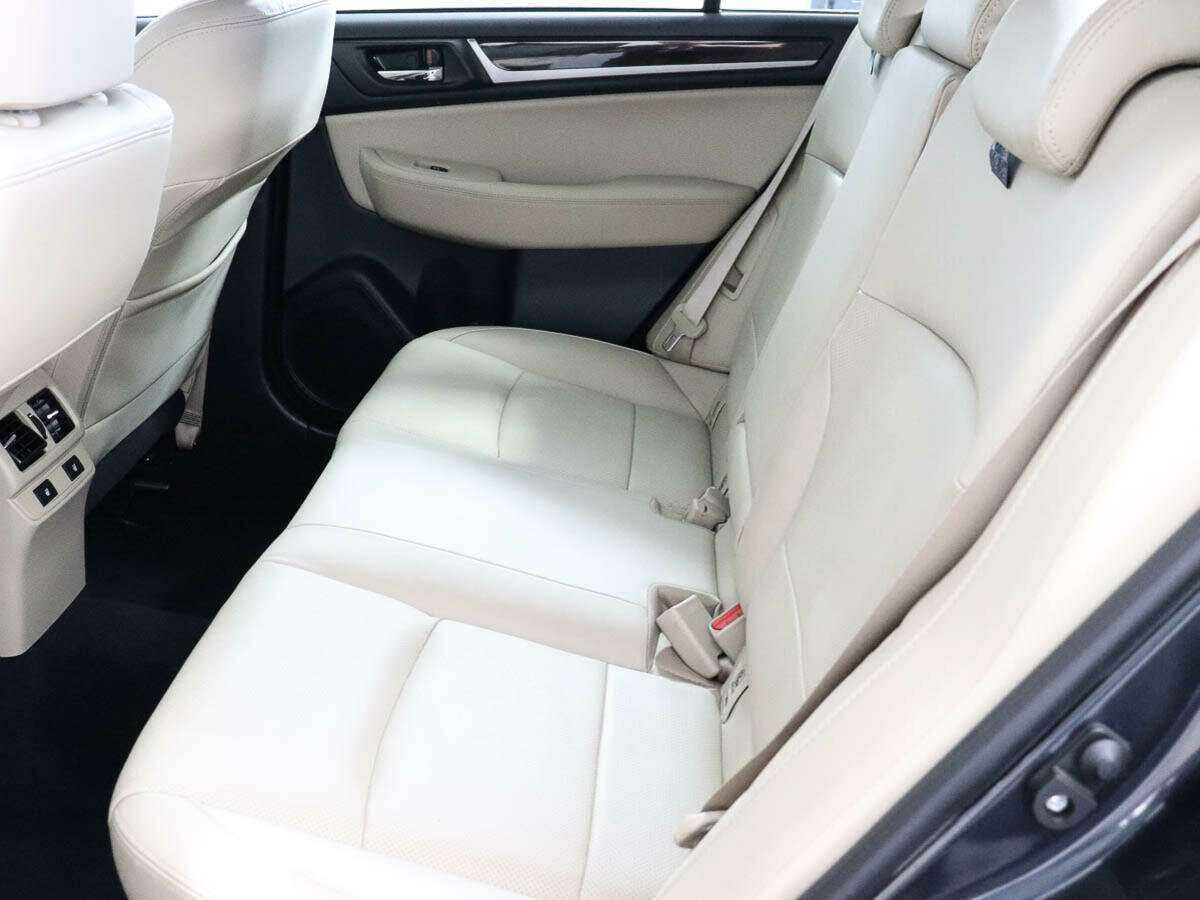 Купить Subaru Outback с пробегом. Фото: #8