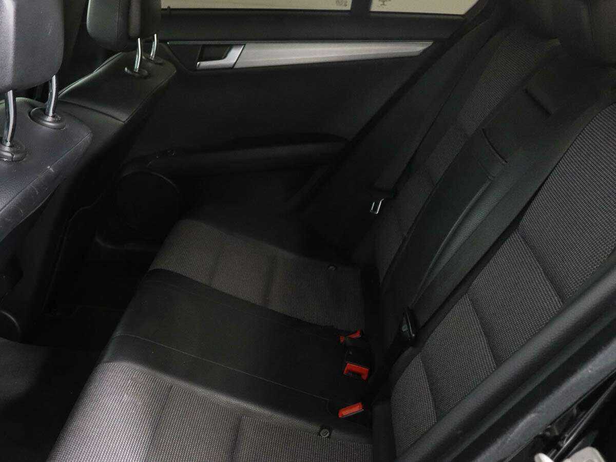 Купить Mercedes-Benz C-Класс с пробегом. Фото: #8