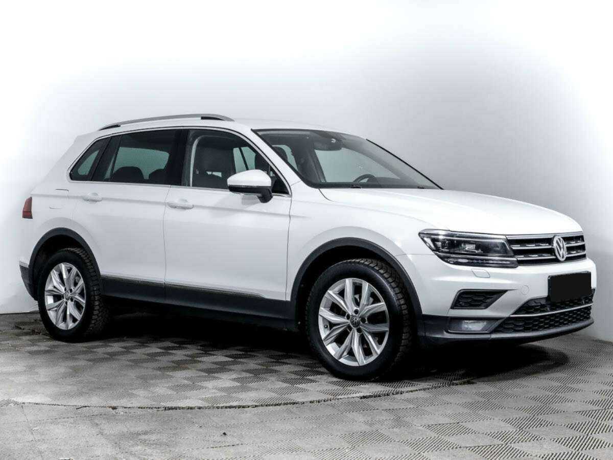 Купить Volkswagen Tiguan с пробегом. Фото: #2