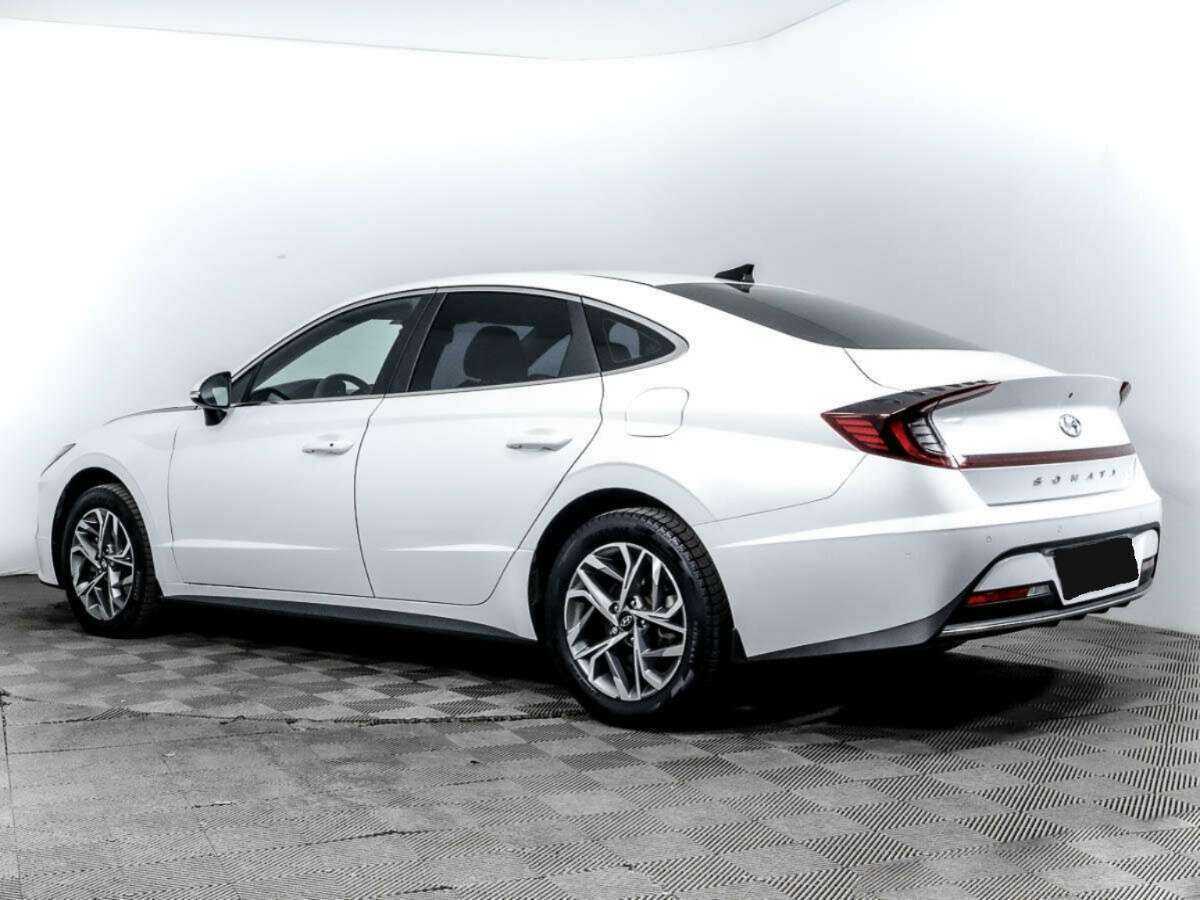 Купить Hyundai Sonata с пробегом. Фото: #5