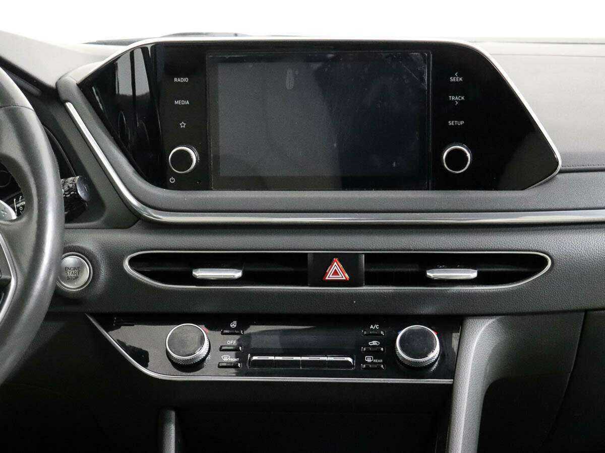 Купить Hyundai Sonata с пробегом. Фото: #11