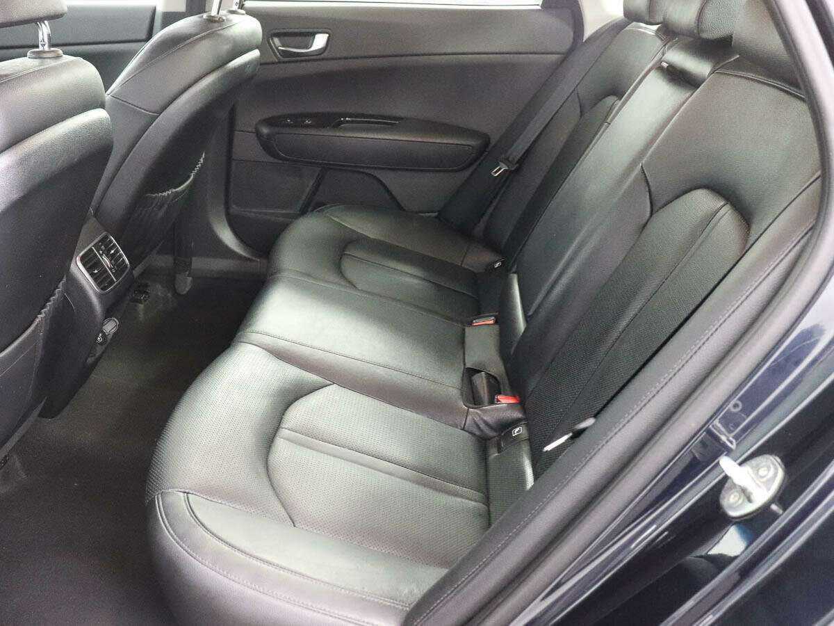 Купить Kia Optima с пробегом. Фото: #8