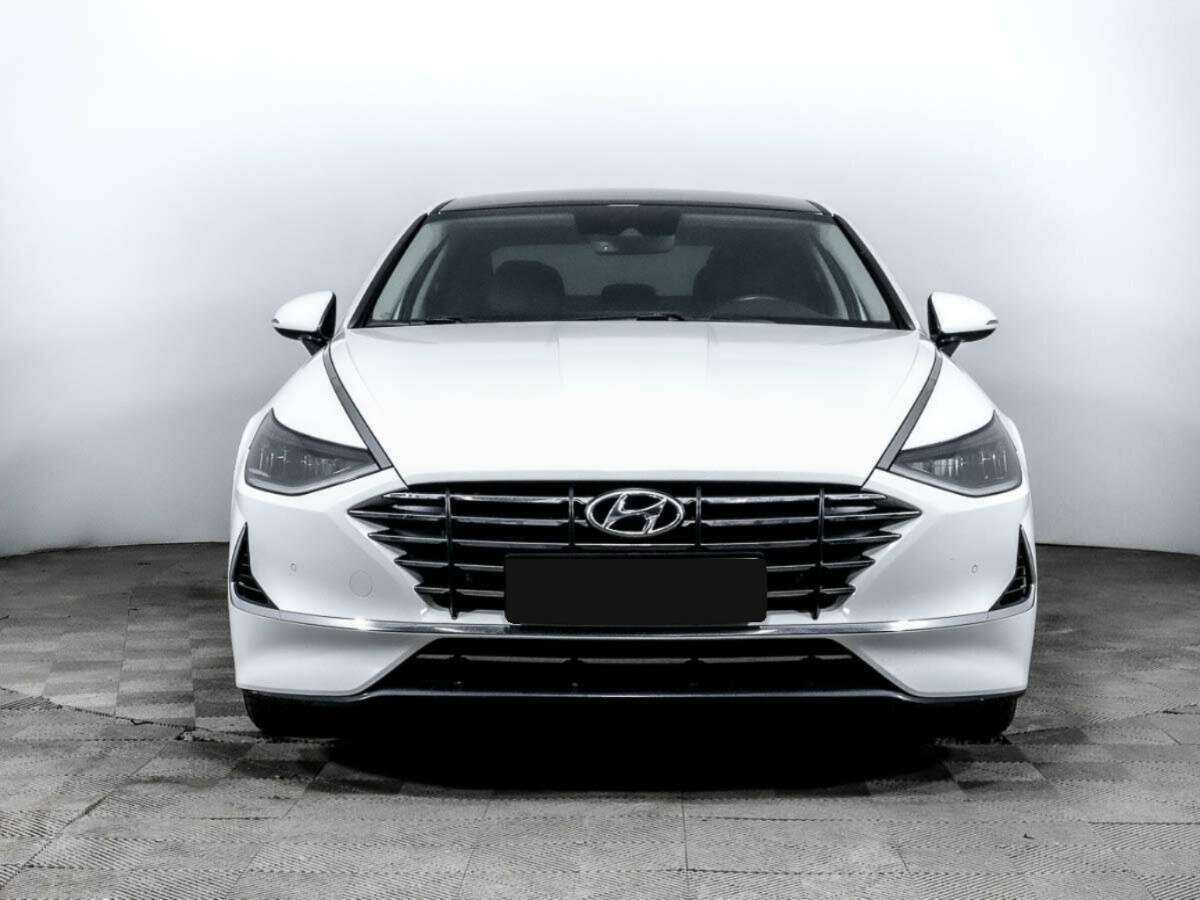 Купить Hyundai Sonata с пробегом. Фото: #1