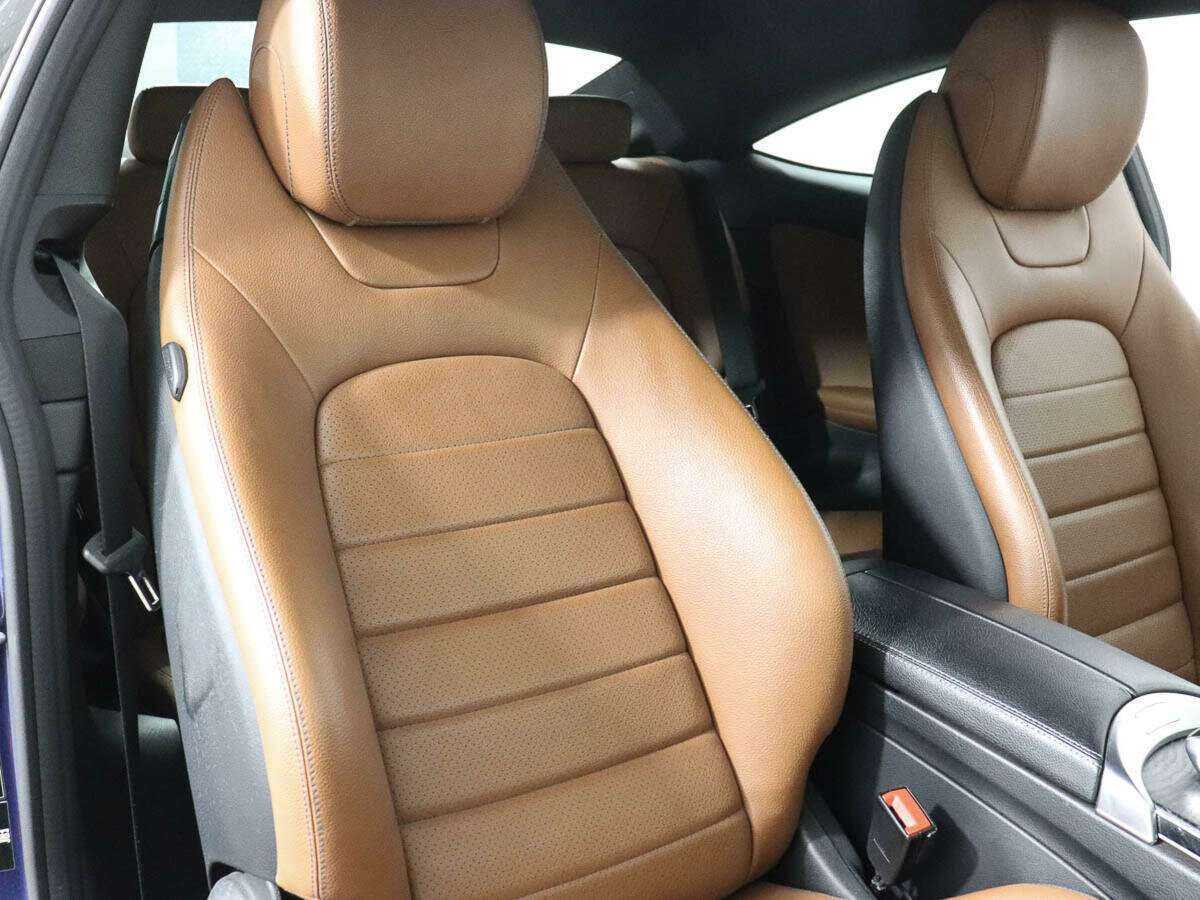 Купить Mercedes-Benz C-Класс с пробегом. Фото: #9