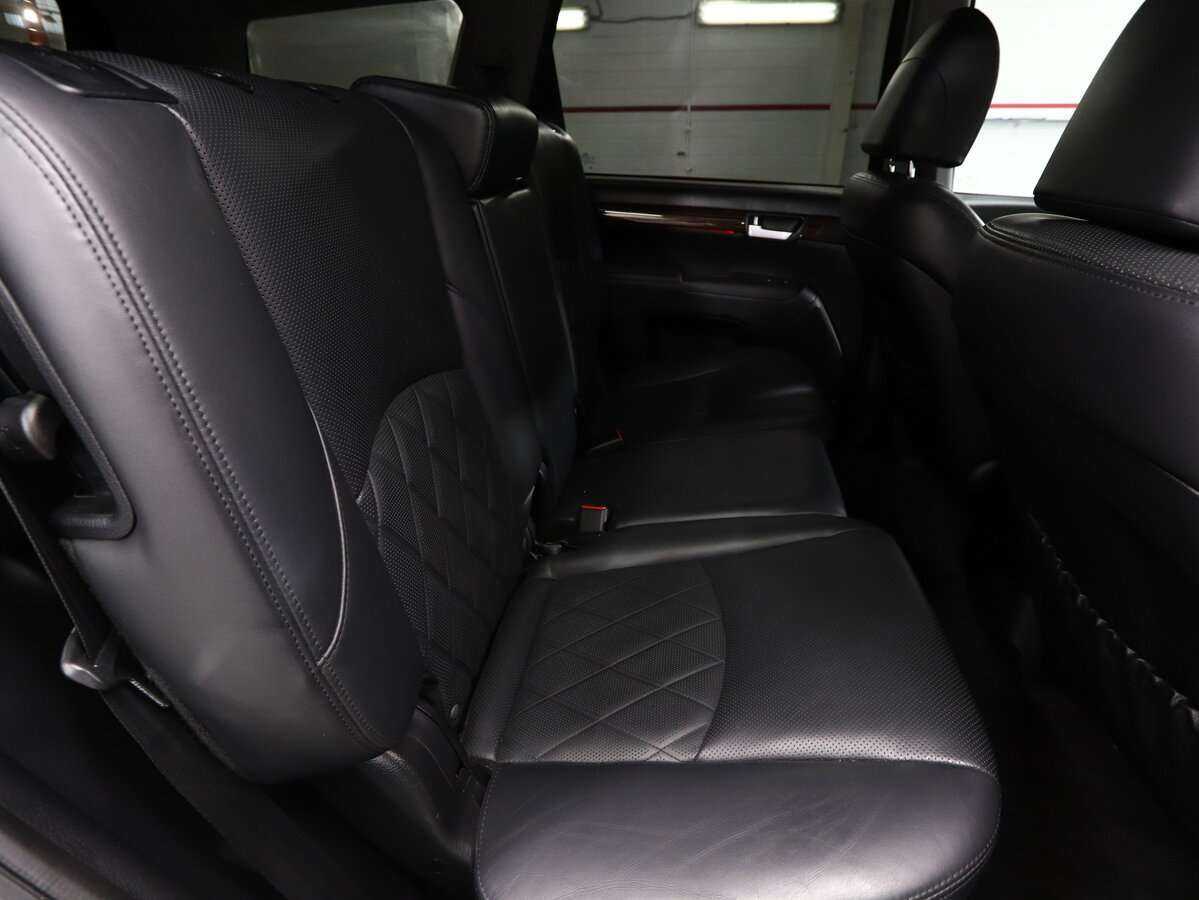 Купить Kia Mohave с пробегом. Фото: #15