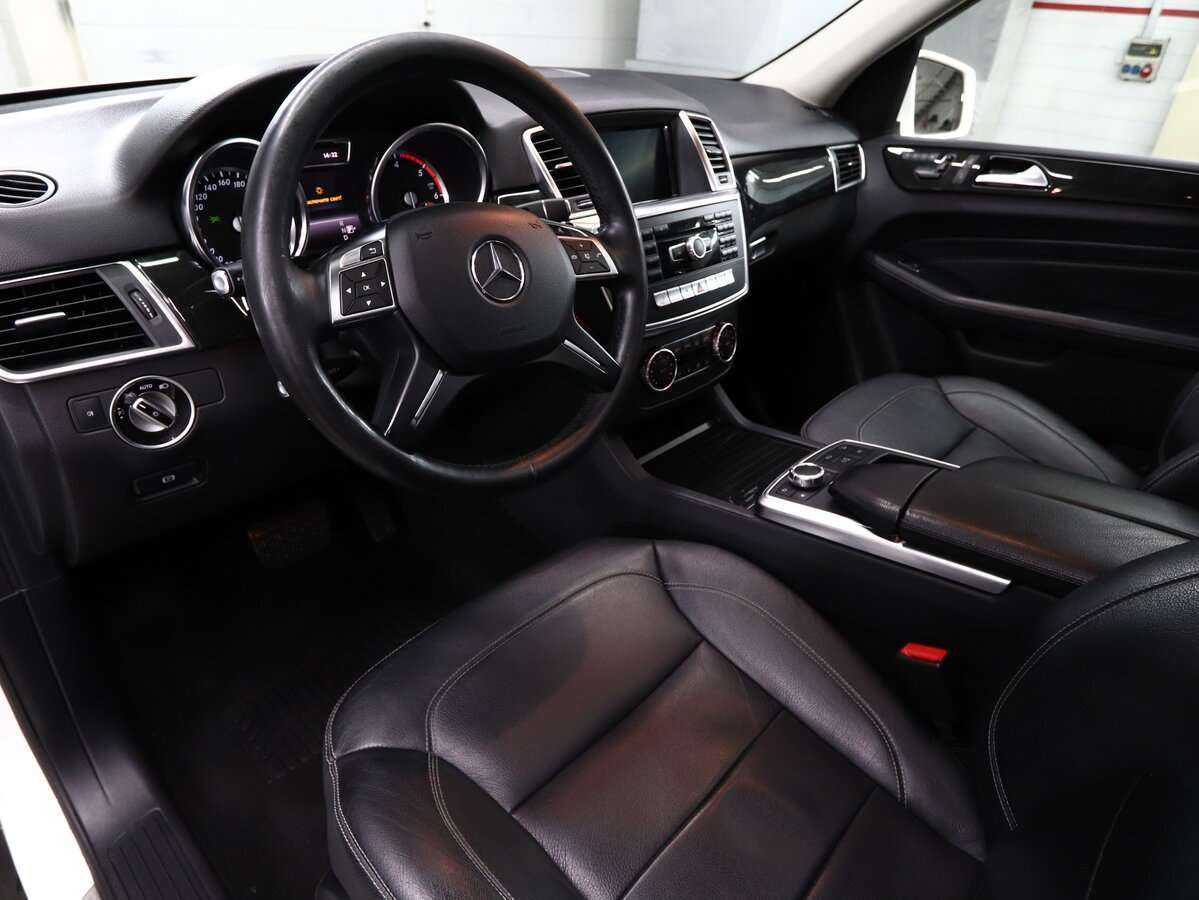 Купить Mercedes-Benz M-Класс с пробегом. Фото: #7