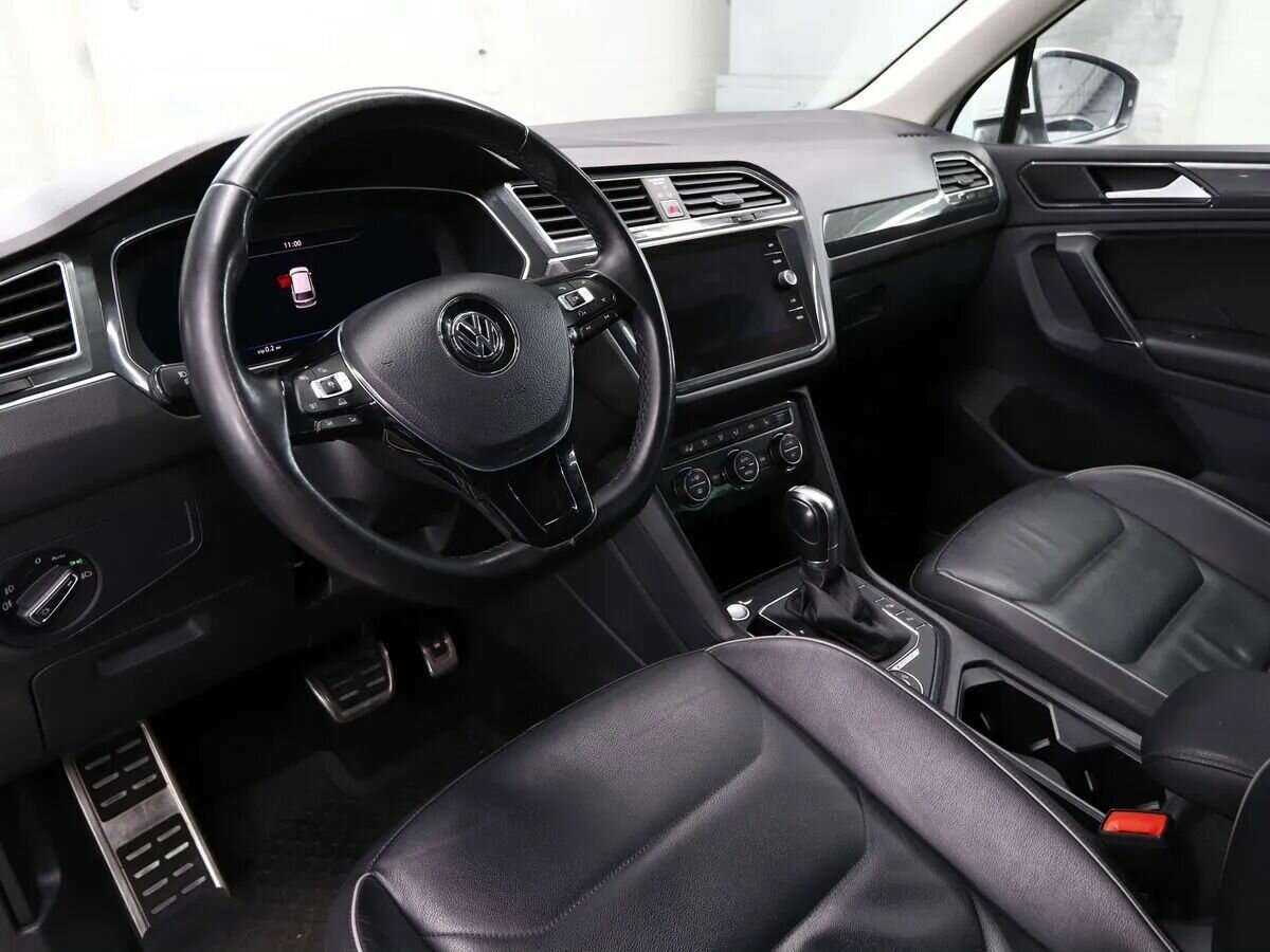 Купить Volkswagen Tiguan с пробегом. Фото: #8