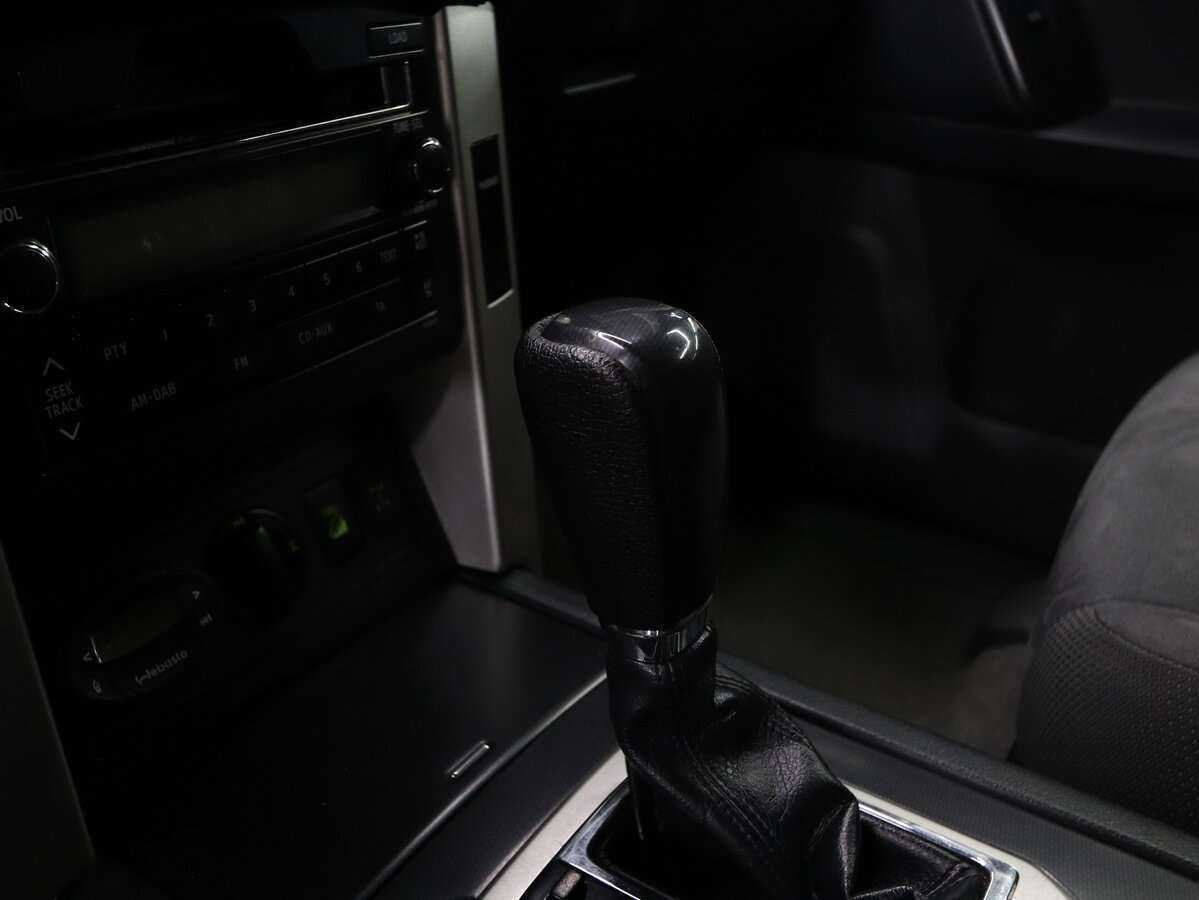 Купить Toyota Land Cruiser Prado с пробегом. Фото: #14