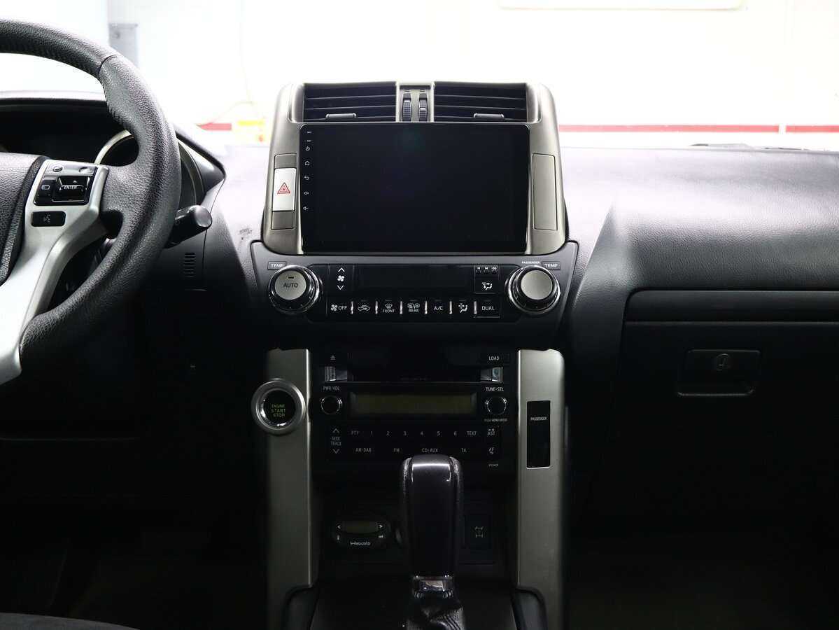 Купить Toyota Land Cruiser Prado с пробегом. Фото: #15