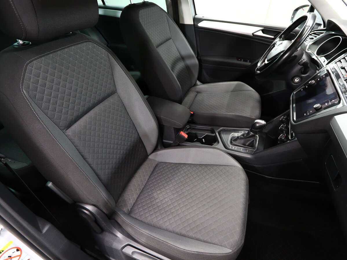 Купить Volkswagen Tiguan с пробегом. Фото: #11