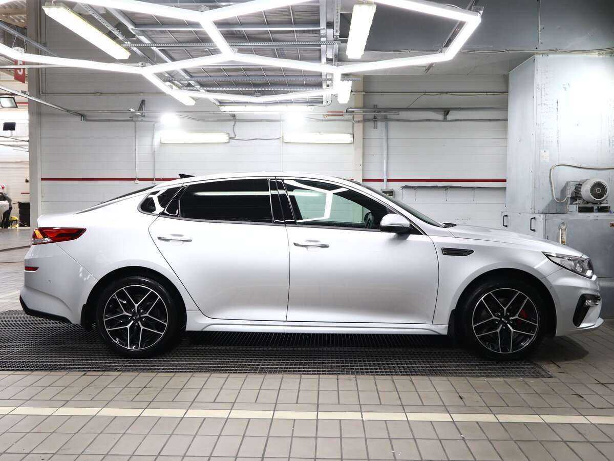 Купить Kia Optima с пробегом. Фото: #2