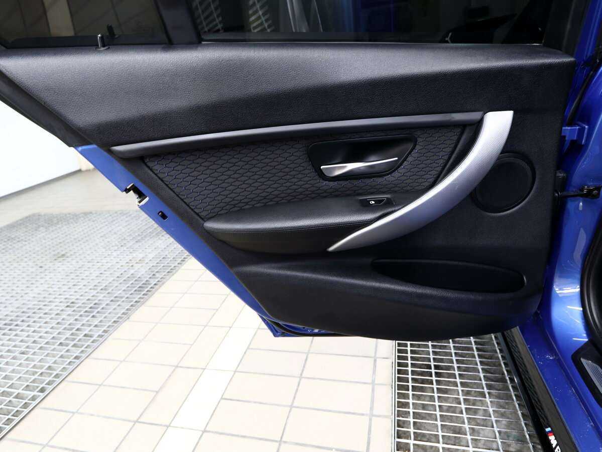 Купить BMW 3 серии с пробегом. Фото: #13